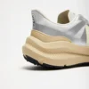 Condor 3 Advanced Engineered-Mesh Argento Cashew Almond Condor 3 Advanced Engineered-Mesh Argento Cashew Almond