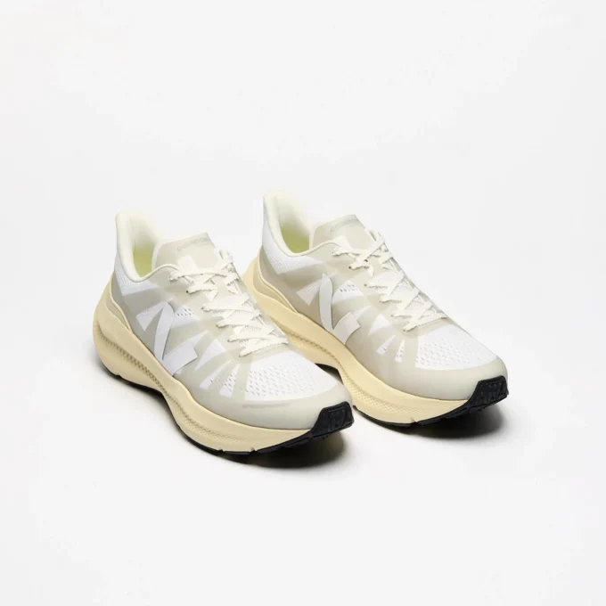 Condor 3 Advanced Engineered-Mesh Full White Condor 3 Advanced Engineered-Mesh Full White