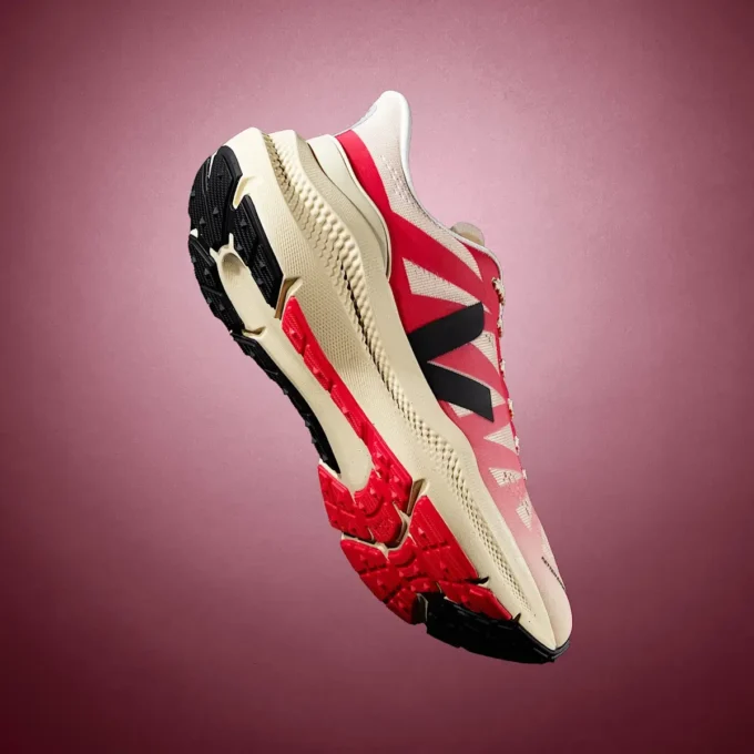 Condor 3 Advanced Engineered-Mesh Rosa sfumato Calcaire Condor 3 Advanced Engineered-Mesh Rosa sfumato Calcaire