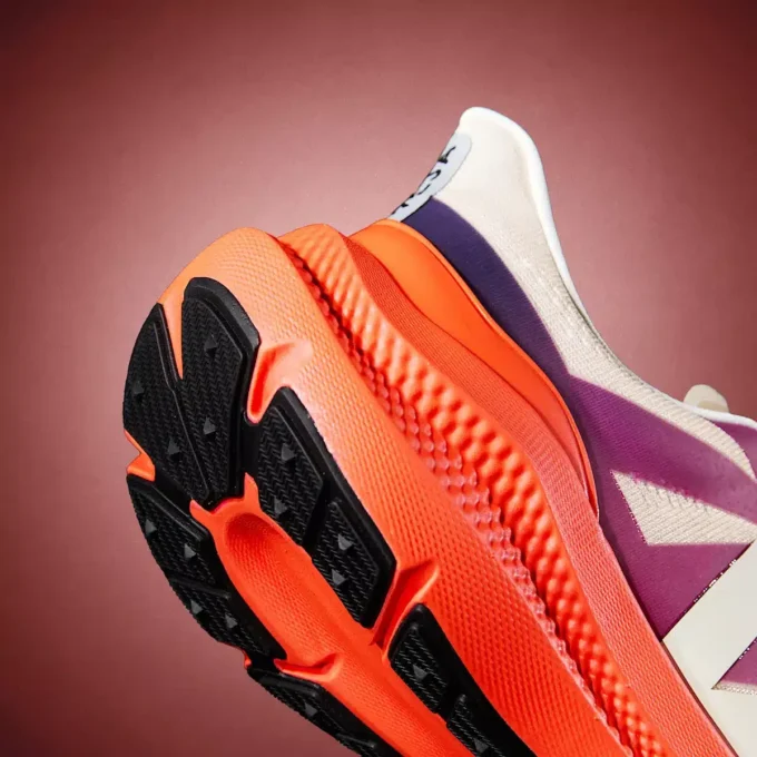 Condor 3 Advanced Engineered-Mesh Viola sfumato Arancione Fluo Condor 3 Advanced Engineered-Mesh Viola sfumato Arancione Fluo