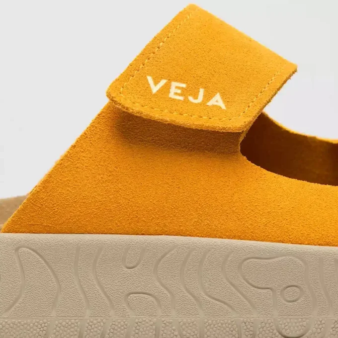 Etna Suede Safran Almond Etna Suede Safran Almond