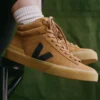 Minotaur Suede Camel Black