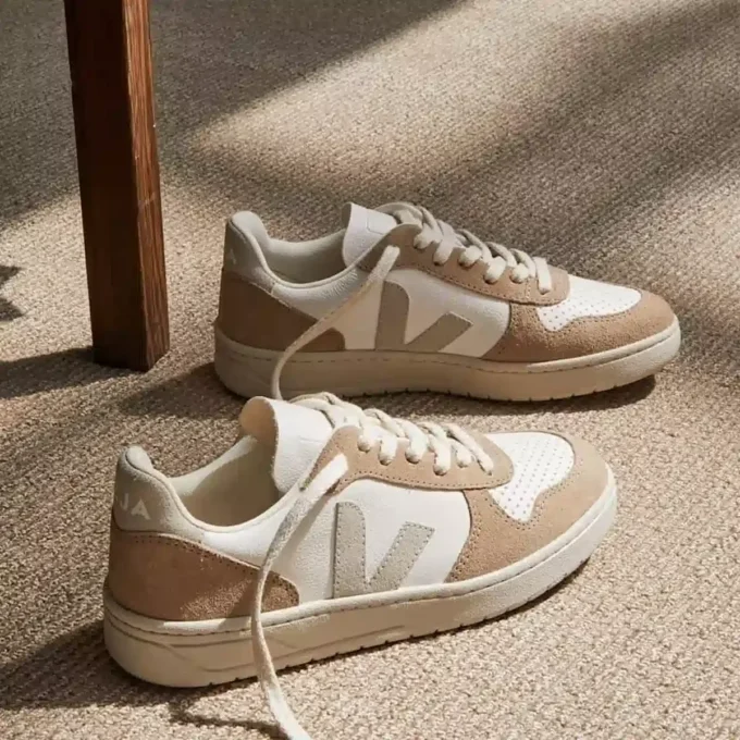 Pelle V-10 Bianca Naturale Sahara Pelle V-10 Bianca Naturale Sahara