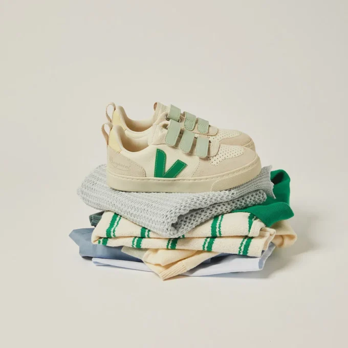 Pelle V-10 Veja X Bonpoint Pure Emeraude Pelle V-10 Veja X Bonpoint Pure Emeraude