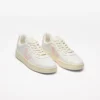 Pelle V-90 Bianco Petale Pelle V-90 Bianco Petale
