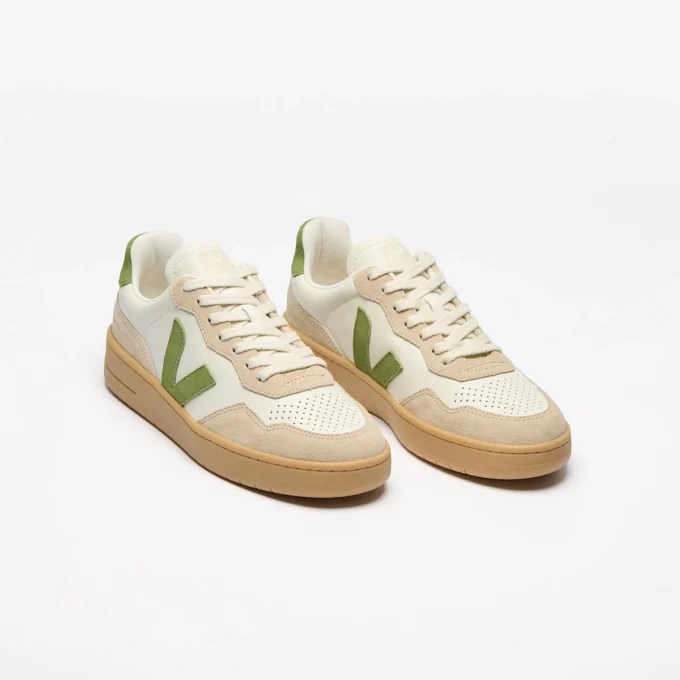 V-90 Pelle Kiwi puro Mandorla naturale V-90 Pelle Kiwi puro Mandorla naturale