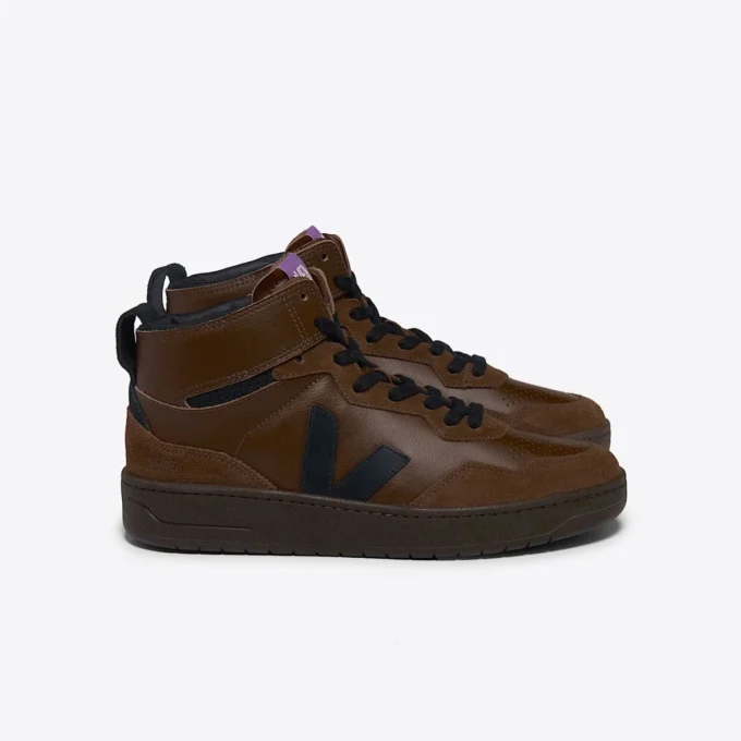 V-95 Pelle Walnut Black V-95 Pelle Walnut Black
