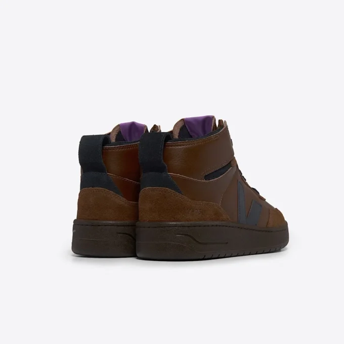 V-95 Pelle Walnut Black V-95 Pelle Walnut Black