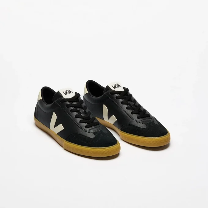 Volley Leather Black Pierre Volley Leather Black Pierre
